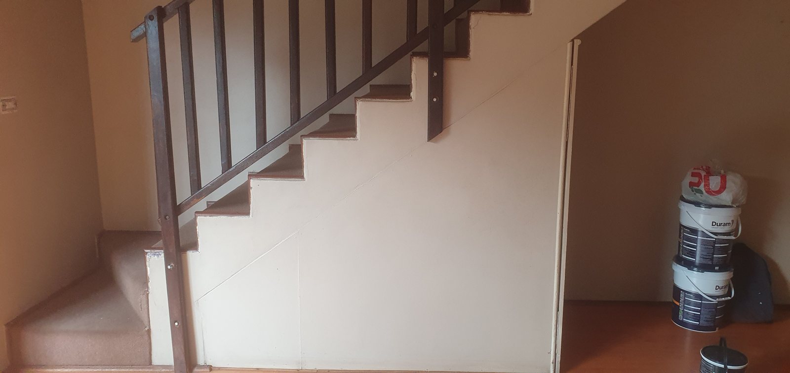 Staircase balustrade upgrade before repair